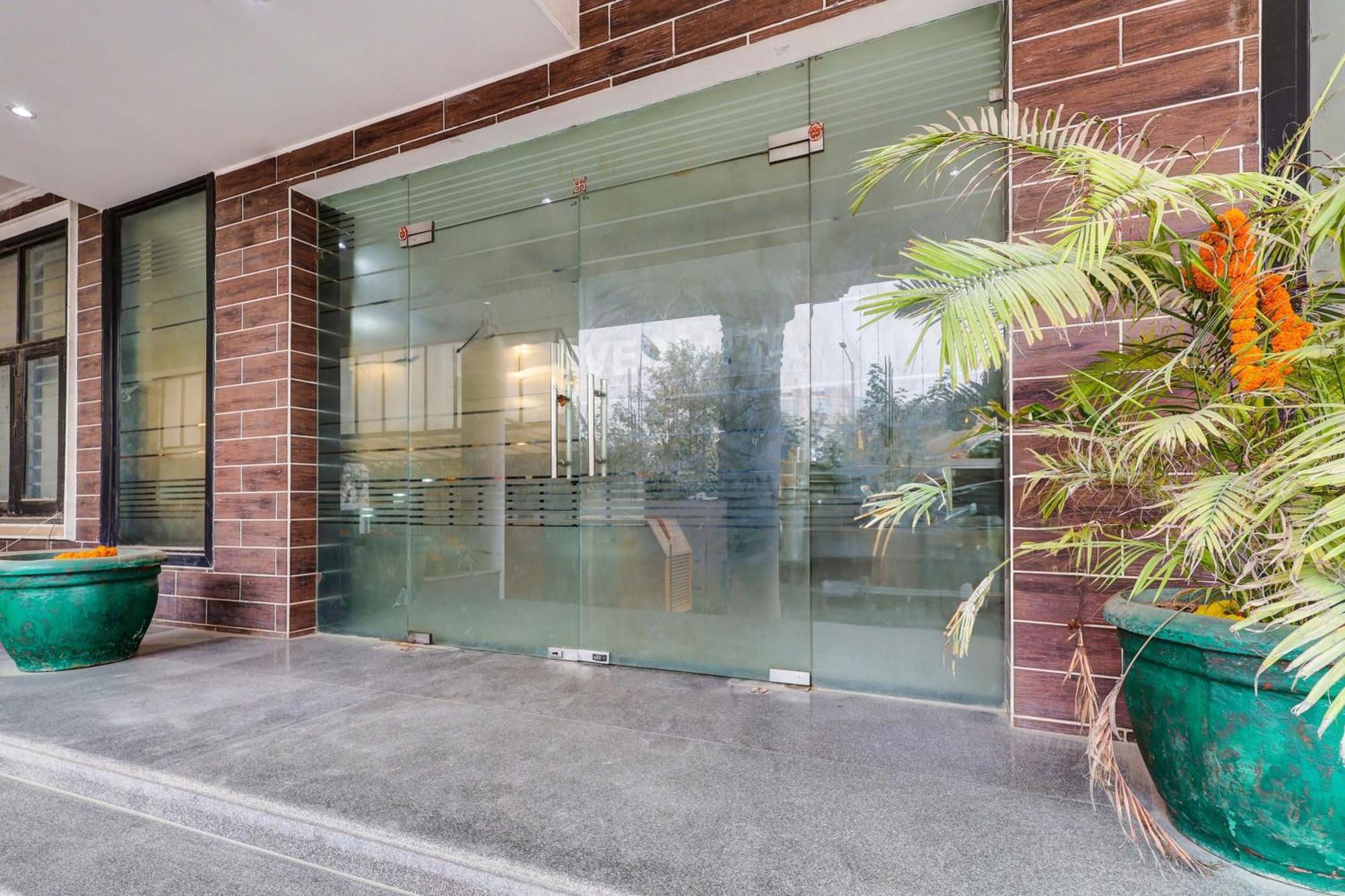 Super Townhouse Sector 38 Gurgaon Near Medanta酒店 外观 照片
