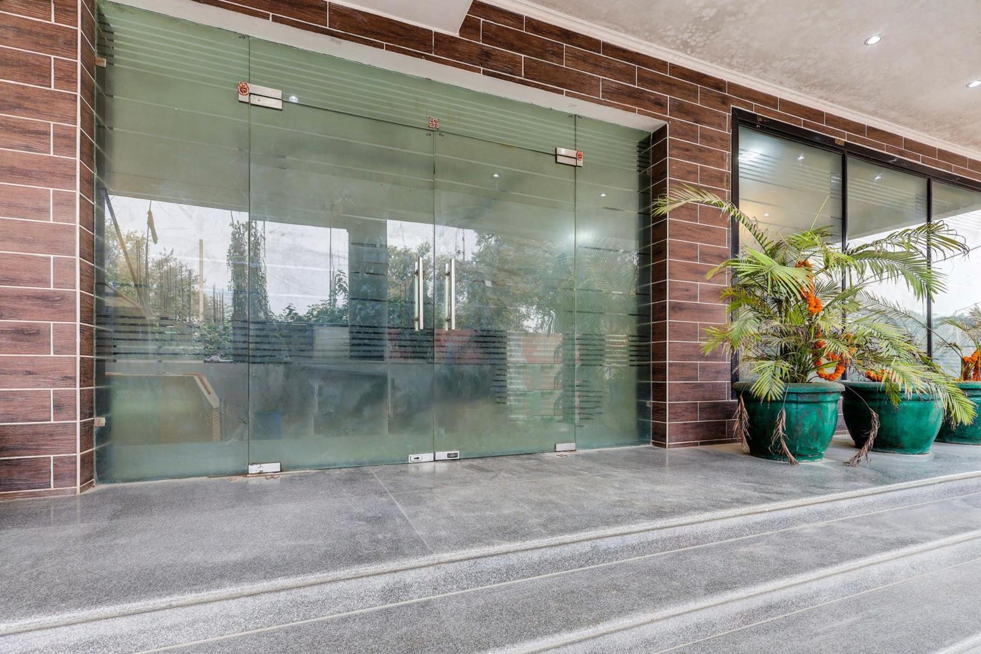 Super Townhouse Sector 38 Gurgaon Near Medanta酒店 外观 照片
