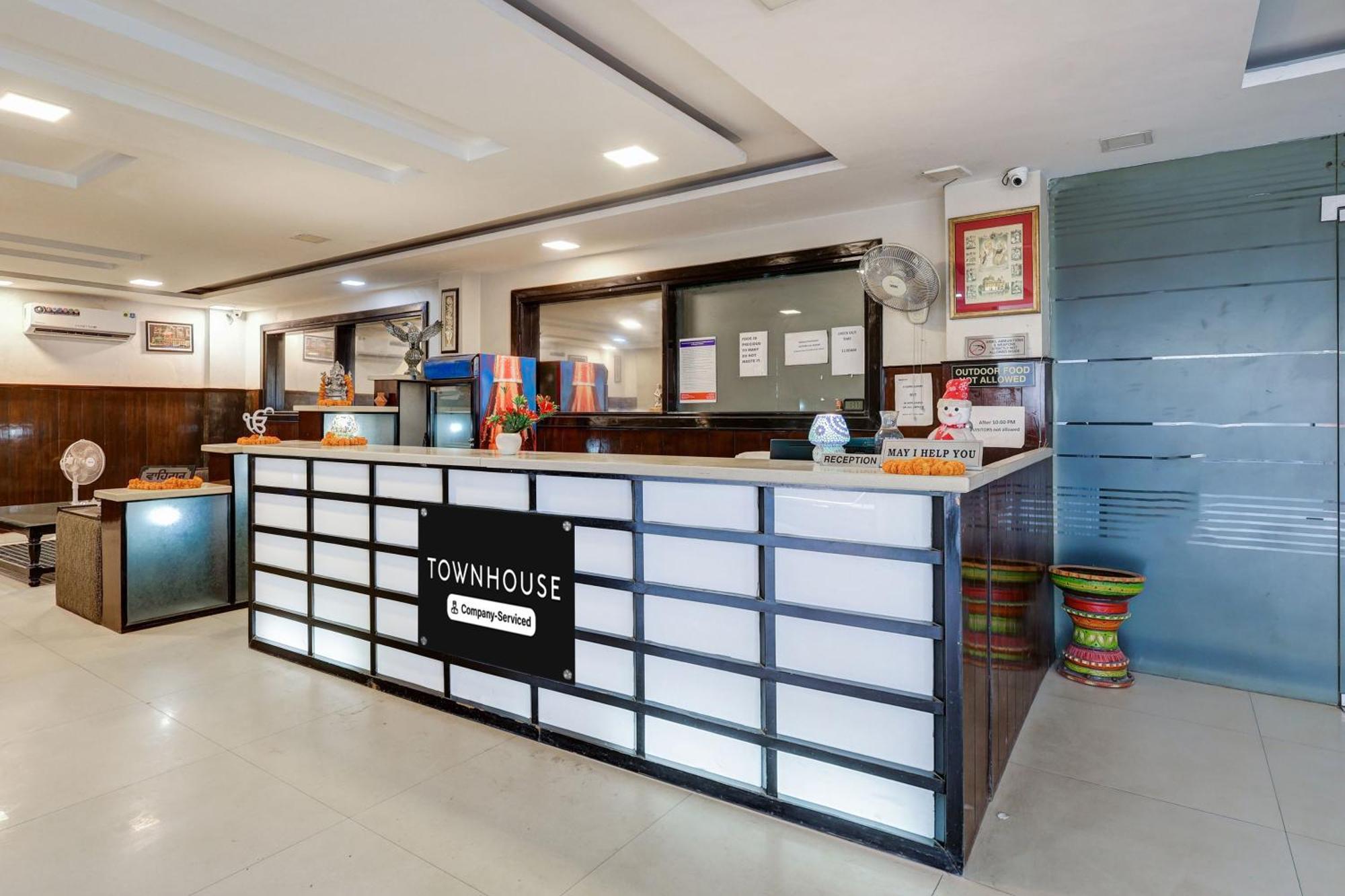 Super Townhouse Sector 38 Gurgaon Near Medanta酒店 外观 照片