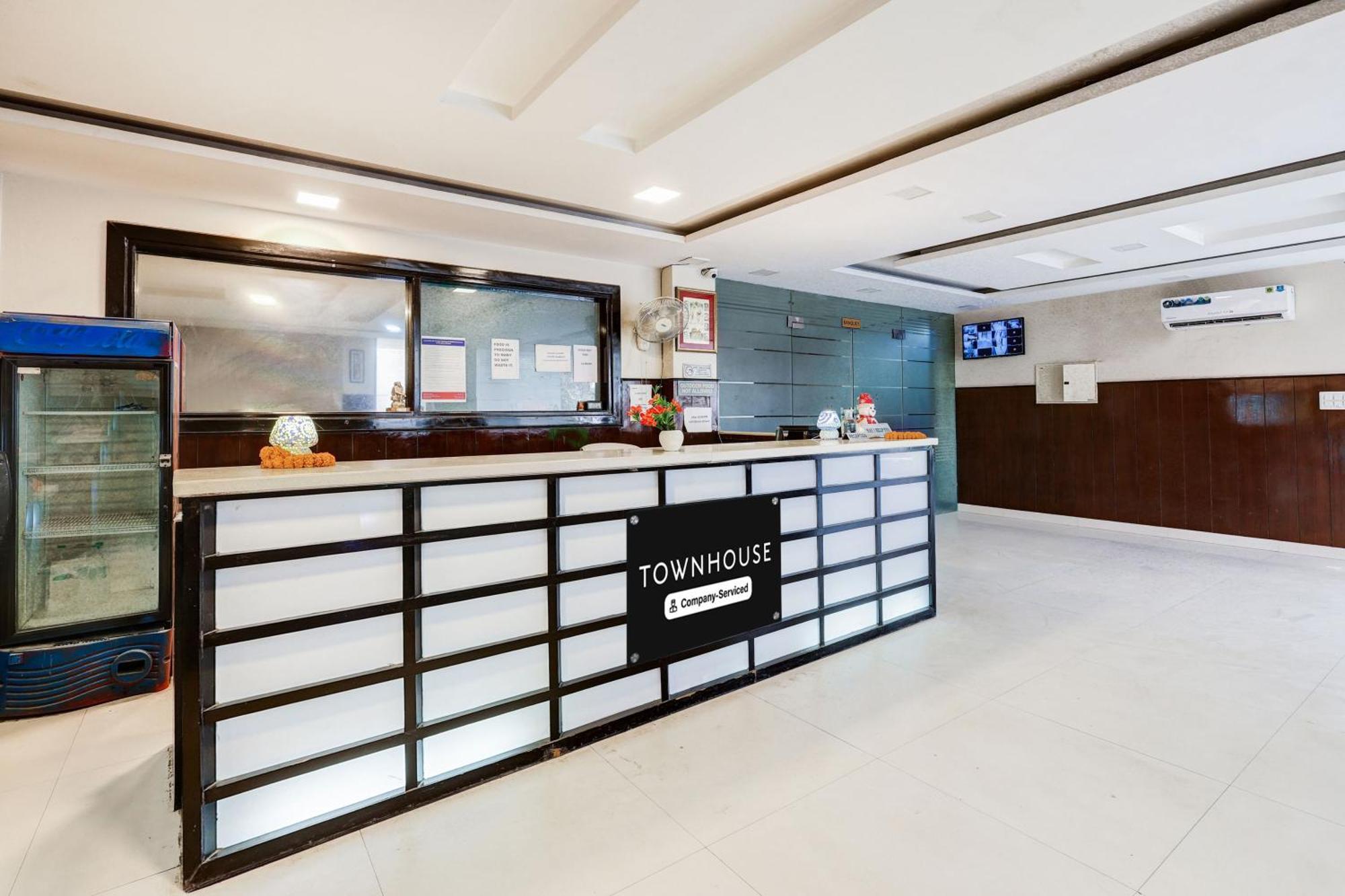Super Townhouse Sector 38 Gurgaon Near Medanta酒店 外观 照片